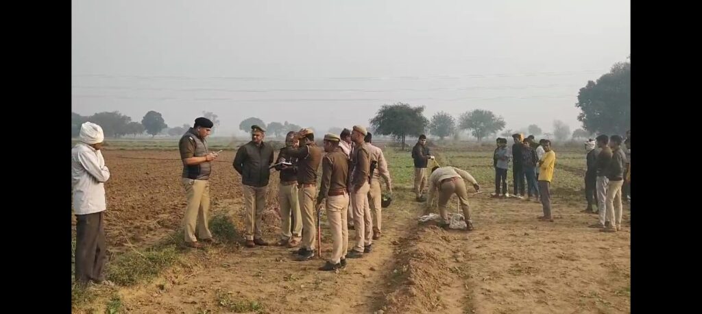 इटावा में शव मिलने से इलाके में फैली सनसनी, जांच में जुटी पुलिस