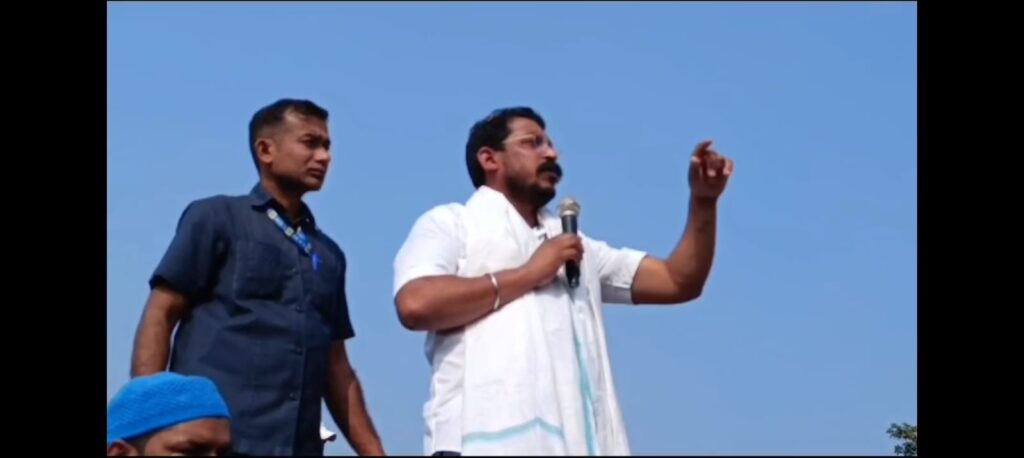 मुरादाबाद में पुलिस से भिड़े नगीना के सांसद चंद्रशेखर आज़ाद