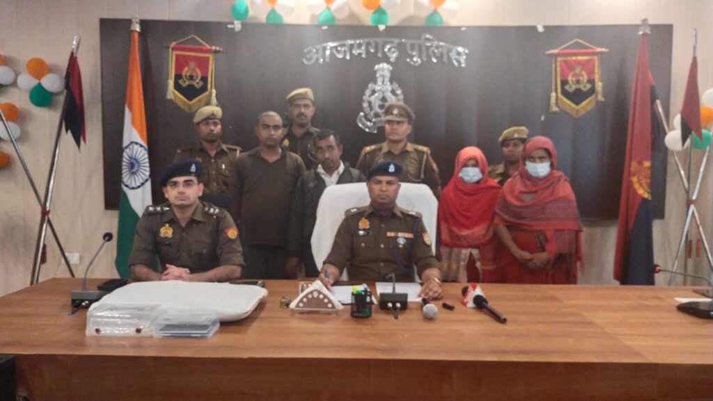 पत्नी, पुत्र, बहू व साले ने की थी अधेड़ की चाकू से गला रेत कर हत्या, मृतक के शराब पीने के चक्कर में पैतृक संपत्ति के हिस्से को बेचने से थे परेशान