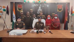 पत्नी, पुत्र, बहू व साले ने की थी अधेड़ की चाकू से गला रेत कर हत्या, मृतक के शराब पीने के चक्कर में पैतृक संपत्ति के हिस्से को बेचने से थे परेशान