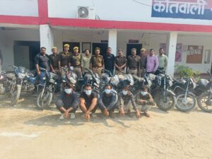 जालौन पुलिस की मिली बड़ी सफलता 11 बाइक सहित 5 शातिर चोर हुए गिरफ्तार