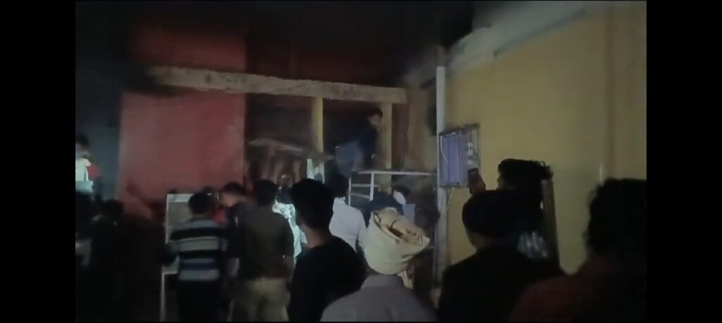 झांसी मेडिकल कॉलेज में लगी आग, 10 बच्चों की मौत