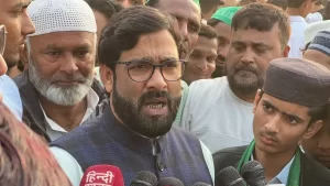 मुरादाबाद मे कावड़ यात्रा को लेकर एआईएमआईएम के प्रदेश अध्यक्ष शौकत अली ने कांवड़ यात्रियों को लेकर विवादित बयान दिया