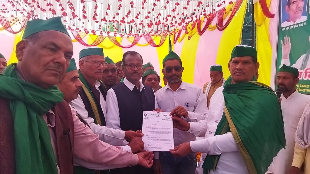 मांगें शीघ्र न पूरी होने पर आंदोलन की चेतावनी......